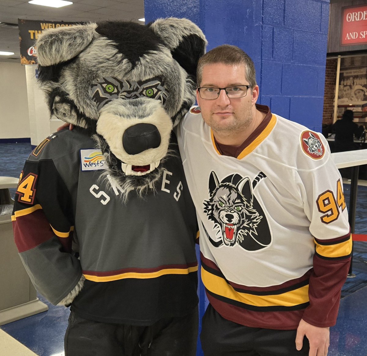 🐺 ❤️ 🐺 ❤️

<a href="/Chicago_Wolves/">Chicago Wolves</a>

#SkatesIsTheBest
#EveryoneLovesSkates
