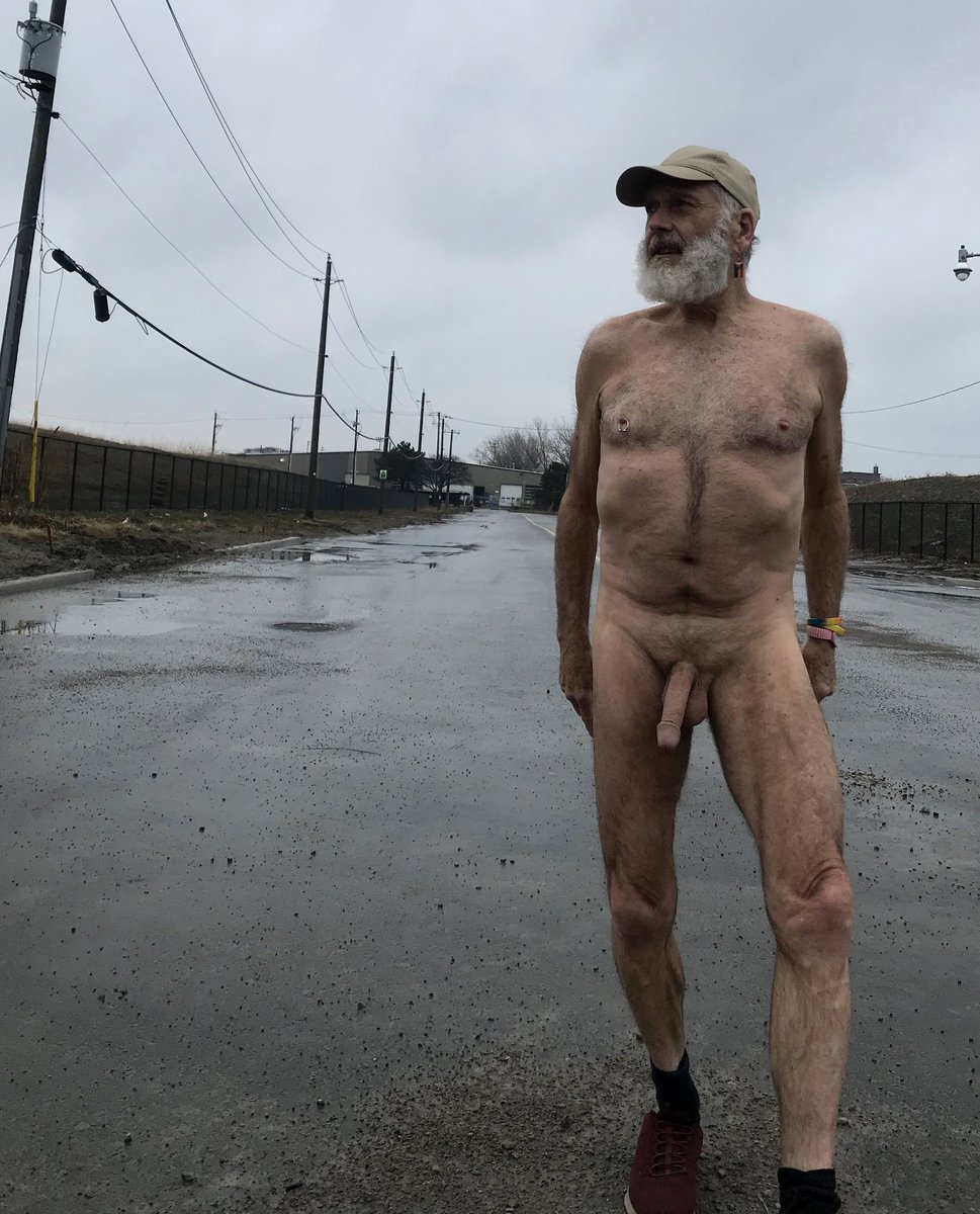 pgtoinsta tweet media