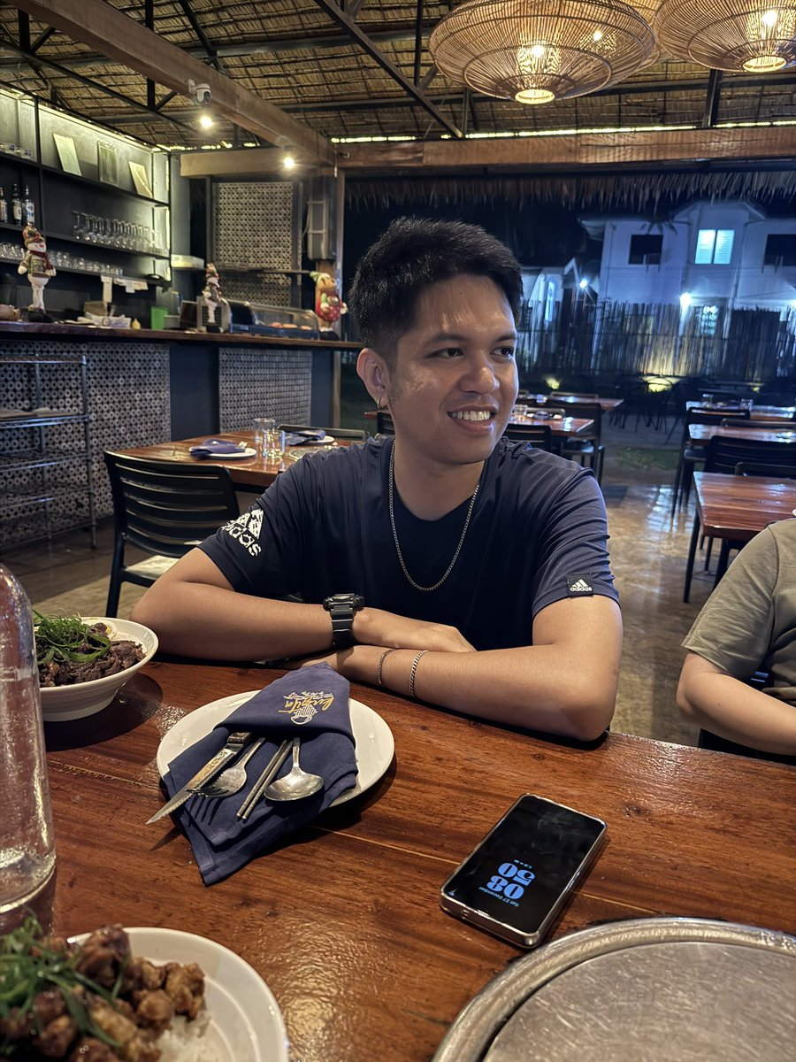 EstoyBill's tweet photo. Moalboal unwinding https://t.co/lSkTTugHQZ