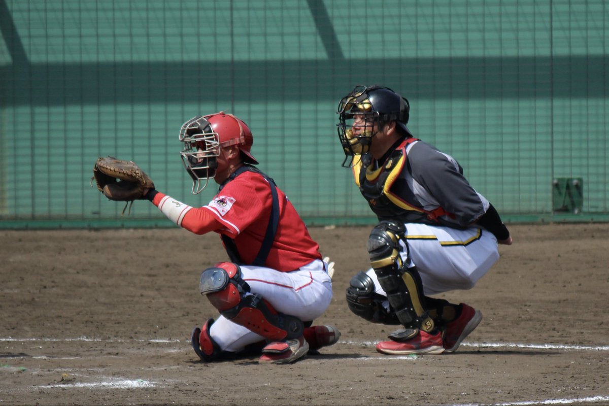 ⚾️
全てに目的を持つ

アップは、ただ体を温める時間じゃない。
動きの確認
可動域の確認
今日の自分の状態を知る時間

ダッシュは、ただ走るだけじゃない。
スタートの反応
一歩目の質
全力を出し切る習慣

キャッチボールは、ただのウォーミングアップじゃない。
全身を使って投げる連動性の確認