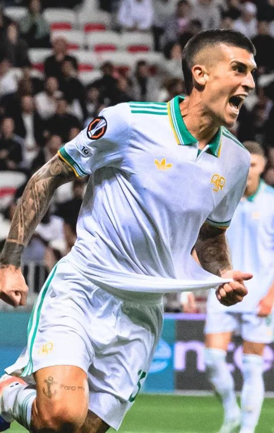 Icy_TeSfonno tweet media