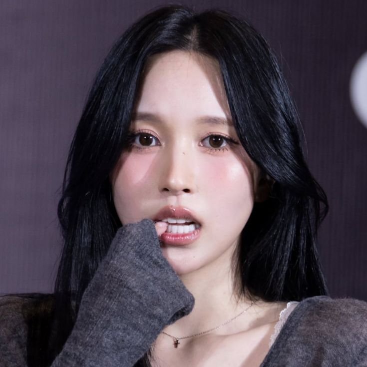 mina lover tweet media