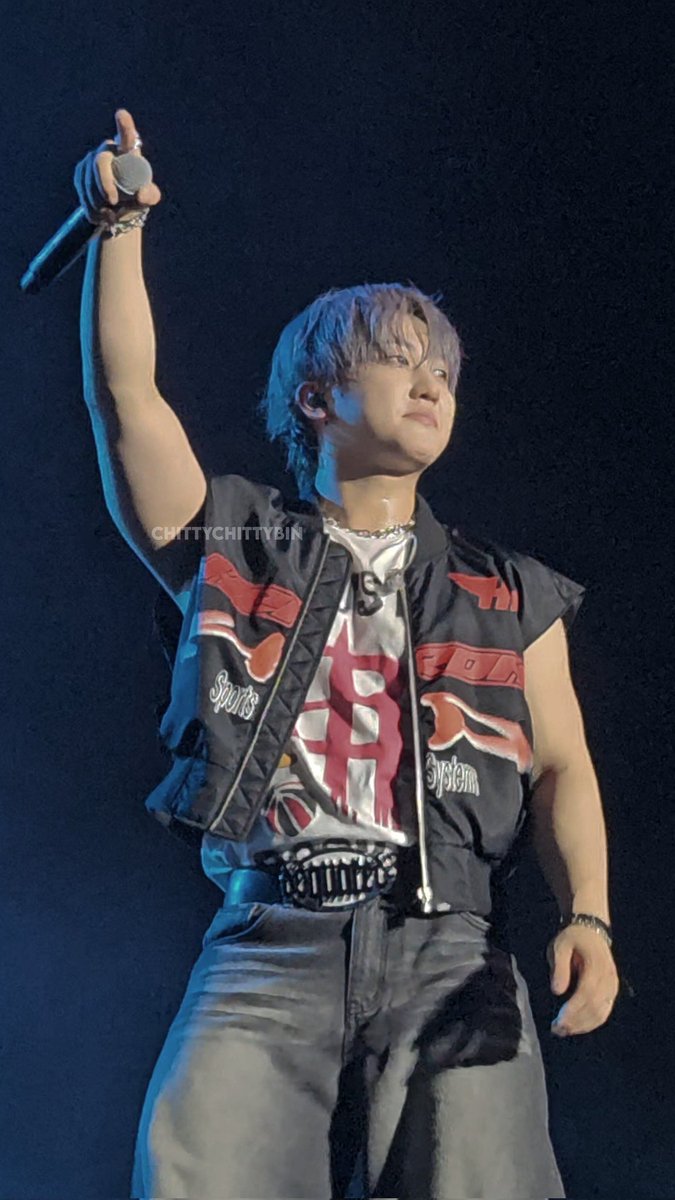 giul loves bin ⋆ saw skz x3 tweet media