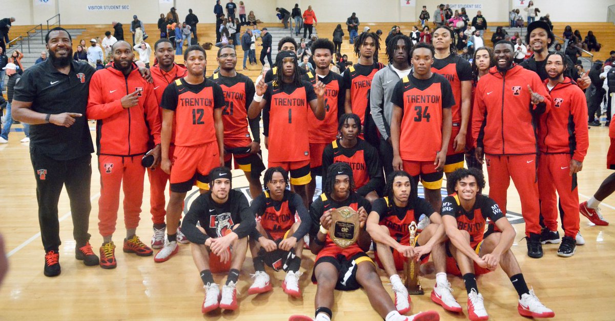 Darryl Young tweet media