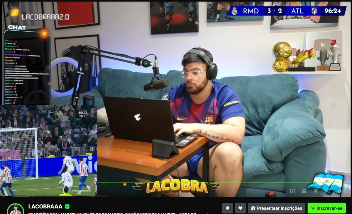 PabonAndrey_25's tweet photo. @lautarodeIcampo NO LO GANA EL MEJOR SHAT
Ponete a apoyar a tu club, no a los que te eliminan que, el Patetico te elimino de la Copa del Gay https://t.co/0Ys72Lxnva