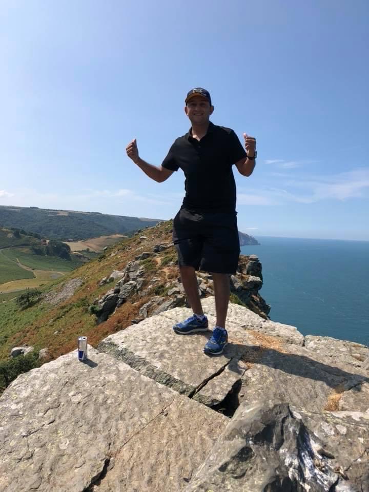 FaisalIqbalCric's tweet photo. Throwback 🔙 to one of my favourite cricket playing grounds at Lynton &amp; Lynmouth i have visited during my 2018 English league cricket season in Devon England 🏴󠁧󠁢󠁥󠁮󠁧󠁿 will remain the ultimate😎🤩 
#England #PlayerCoach #OverseasProfessionalSportsperson https://t.co/u3M4pFWE9R
