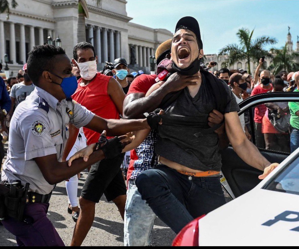 Coders4freedom tweet media