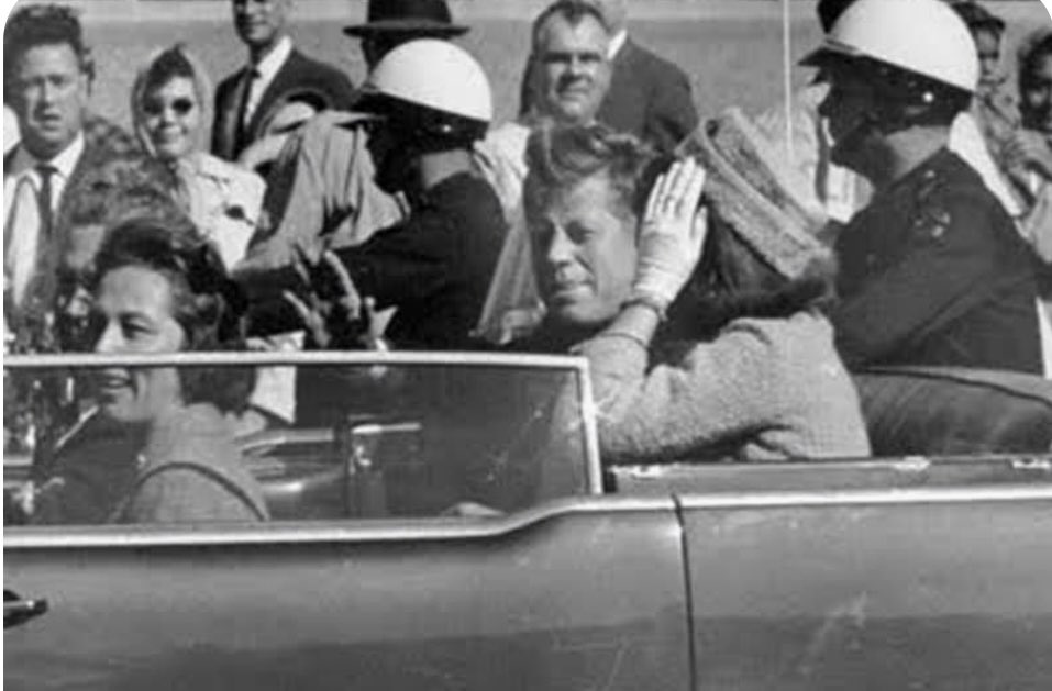 Roger Stone tweet media