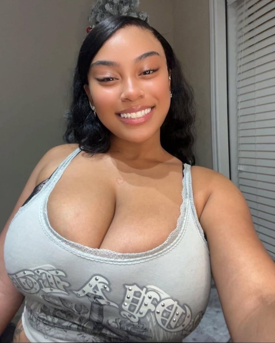 ᅠᅠ𝓑. tweet media