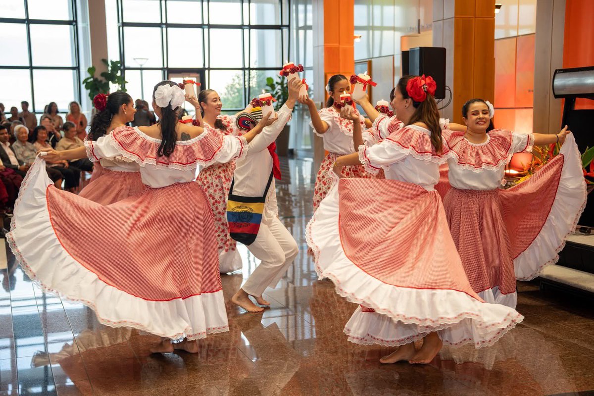 SteveEdgoMLA's tweet image. Stories were shared and cultures were celebrated at our #HarmonyDay event, reminding us that the #Territory is truly special, and so are our people.

We wrap up #Harmony week knowing that the community may be from different backgrounds, but we have shared pride and are stronger