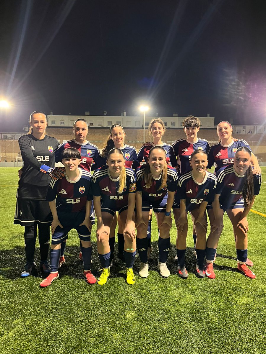 C.E. Mercantil tweet media