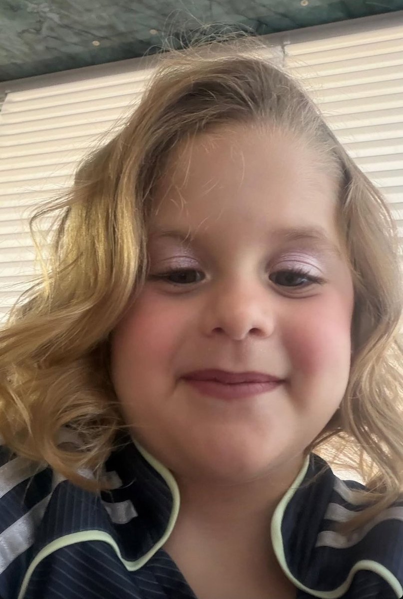 Bruh 🥵✨️ tweet media