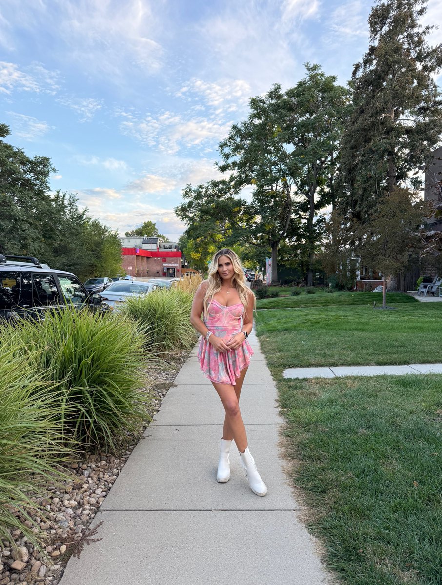 Karin Hart tweet media