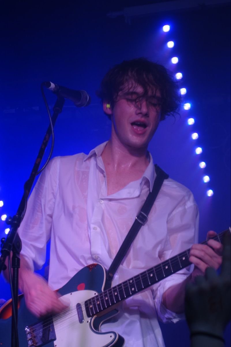 GHOSTBUR tweet media