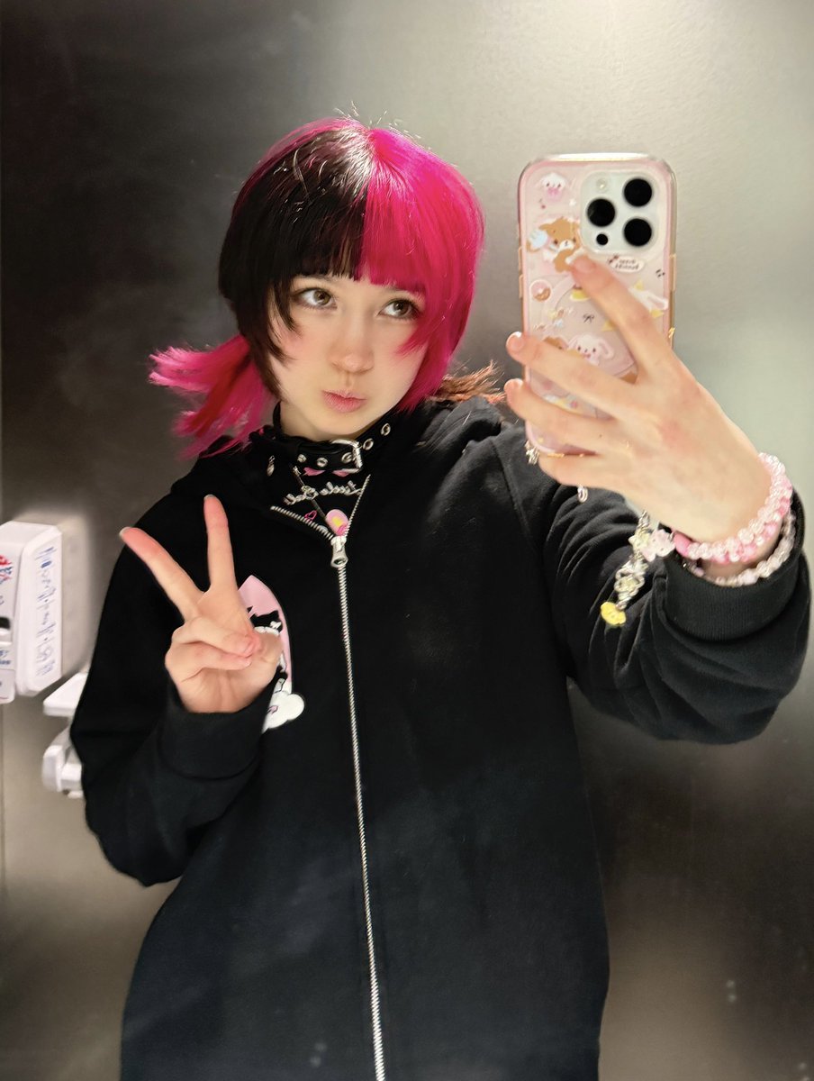 dyed my hair pink again :D