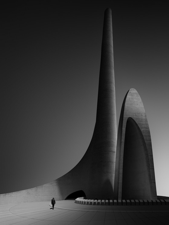 4️⃣0k. BW FB tweet media