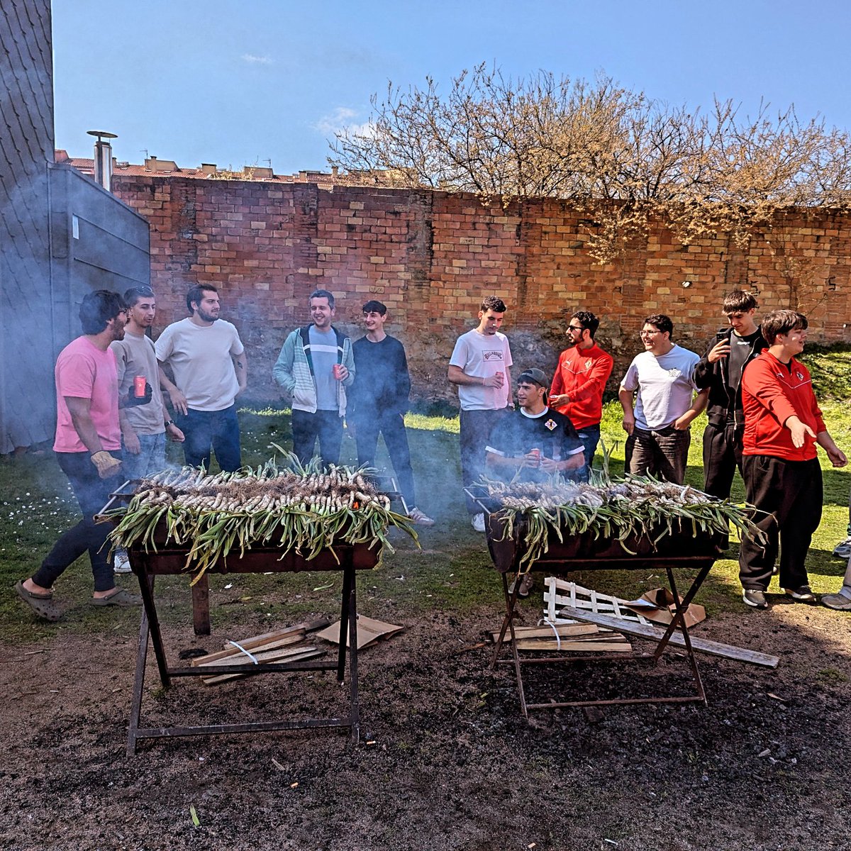 Club Handbol Vic tweet media