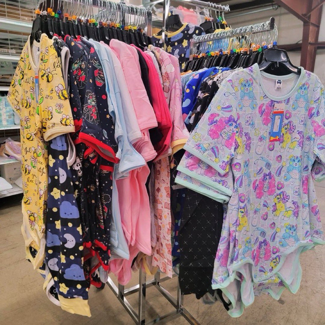 mommystella716's tweet photo. Always remember to have your ABDL and SISSY stuffs in order
#abdlsissy #abdllifestyle #diaperhypno #sissyguide #DiapersinPublic #abdlmommy #abdlcommission #diapermess #abdlcommunity #abdlcanada #abdlgermany #abdluk #diaperwetting #diapered247 #diaperenema #diaperpooping https://t.co/Qr9PZWMoU0