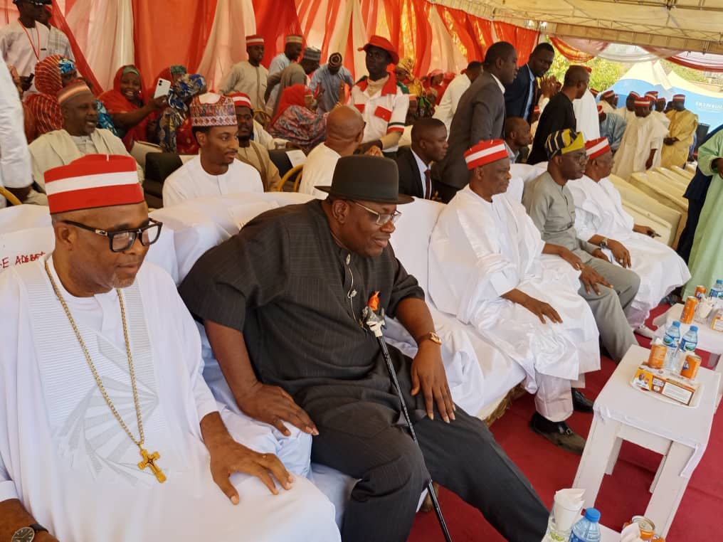 Henry Seriake Dickson tweet media