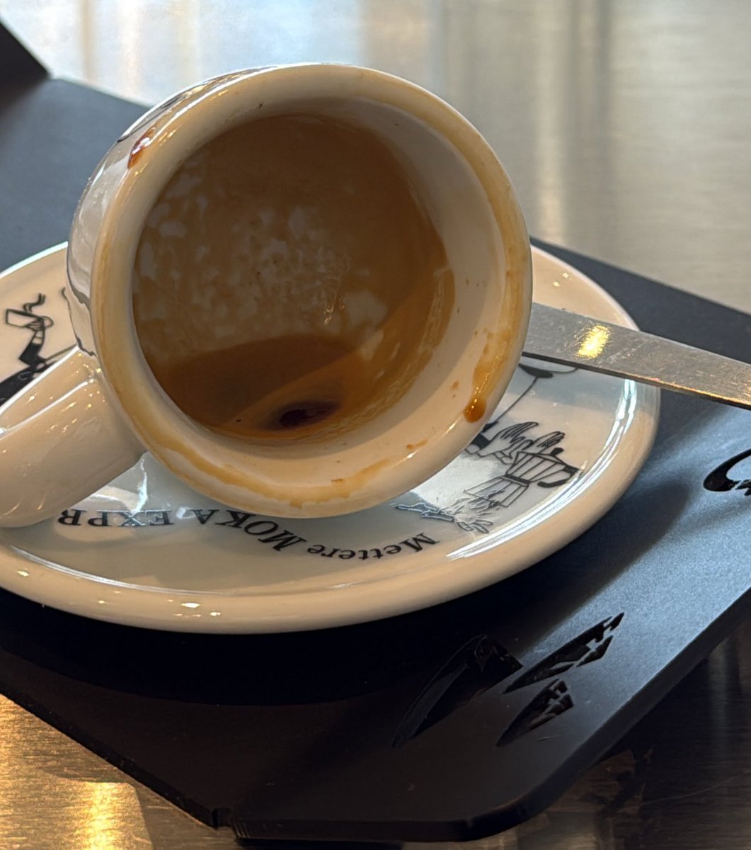 شـ☼ـس tweet media