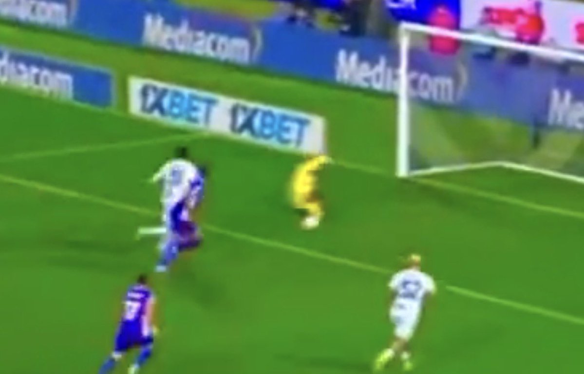 Tarzanello verde (SommerOut) tweet media