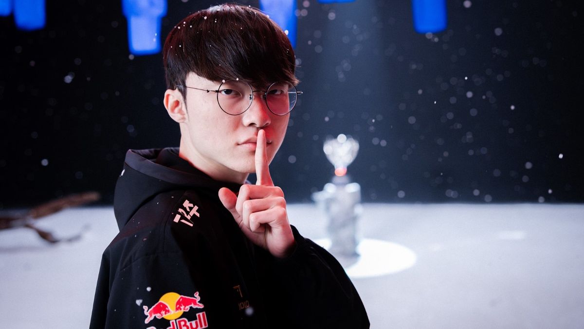 T1 FAKER tweet media