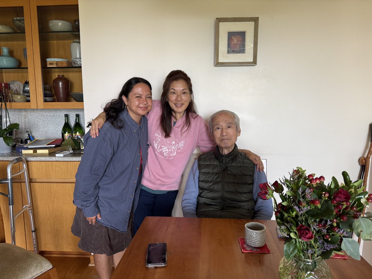 Melissa Acosta 💜🤎❤️ tweet media