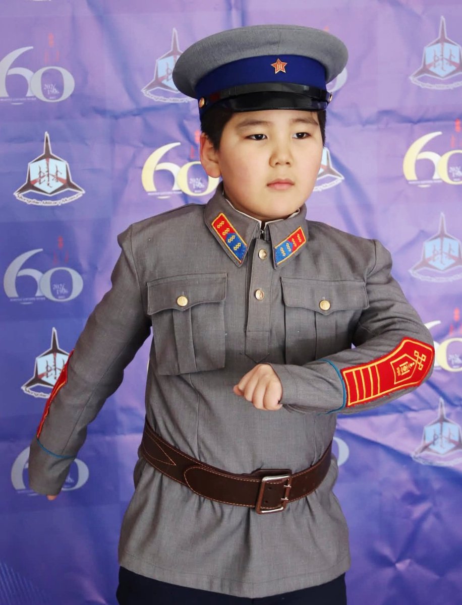 La multitude qui ne se réduit pas à l’unité est confusion. 
Blaise Pascal