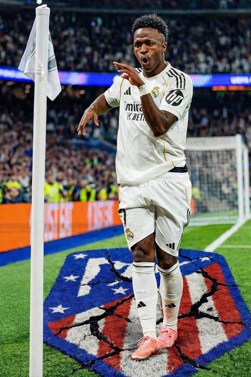 ¡Casa de Madrid! tweet media