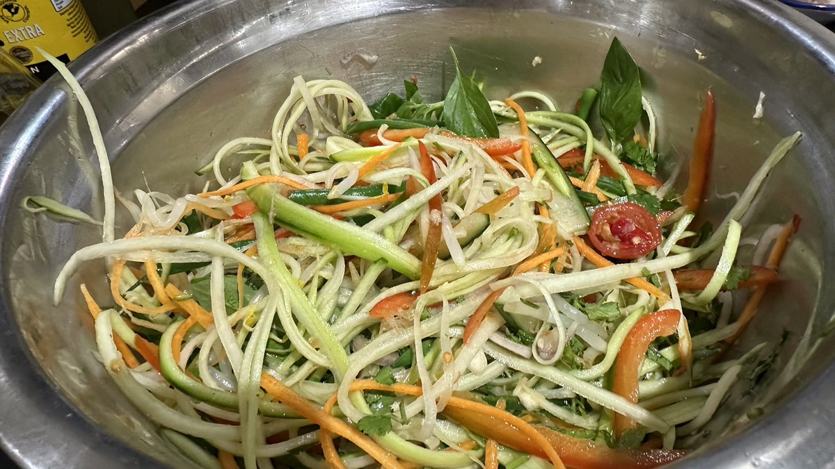 Eli Zysman-Colman tweet media