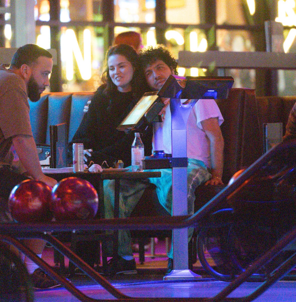 WorldwideSelG Media | Fan Account tweet media