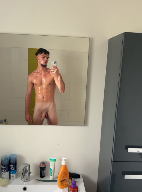 Kenzo Helley tweet media