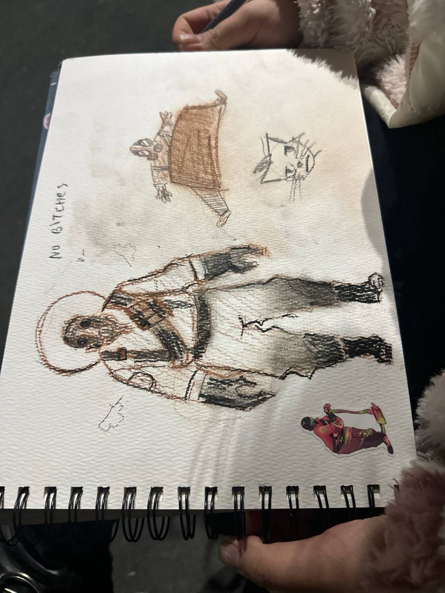 Kesarrev tweet media