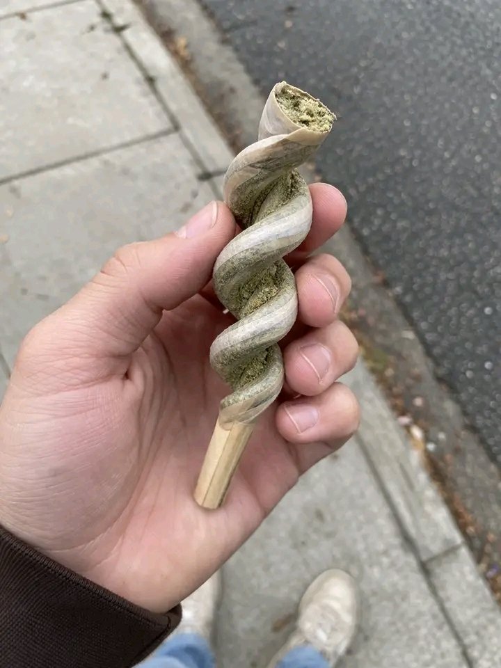 Oregon Bud tweet media