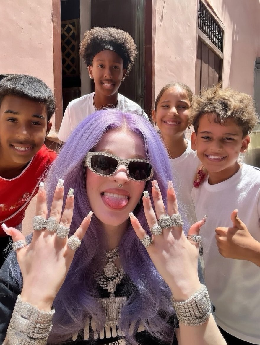 🫃🏼💉🇺🇦🇮🇷🇨🇺Hollaria Briden, Esq. tweet media