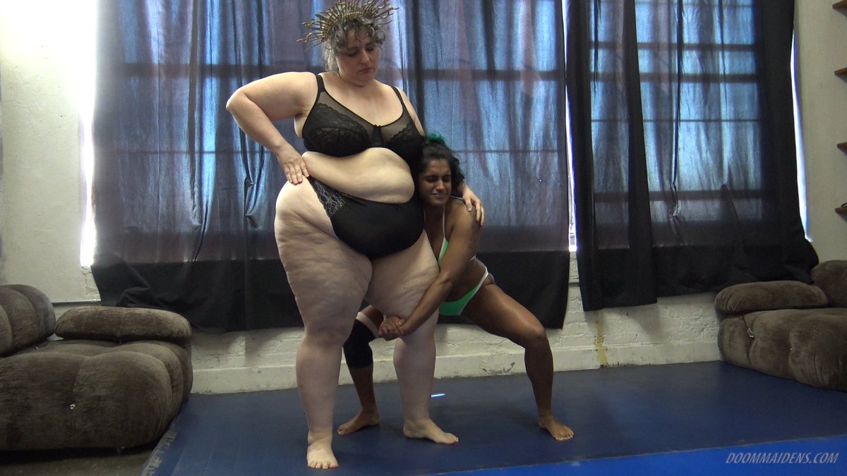 DoomMaidensWrestling tweet media