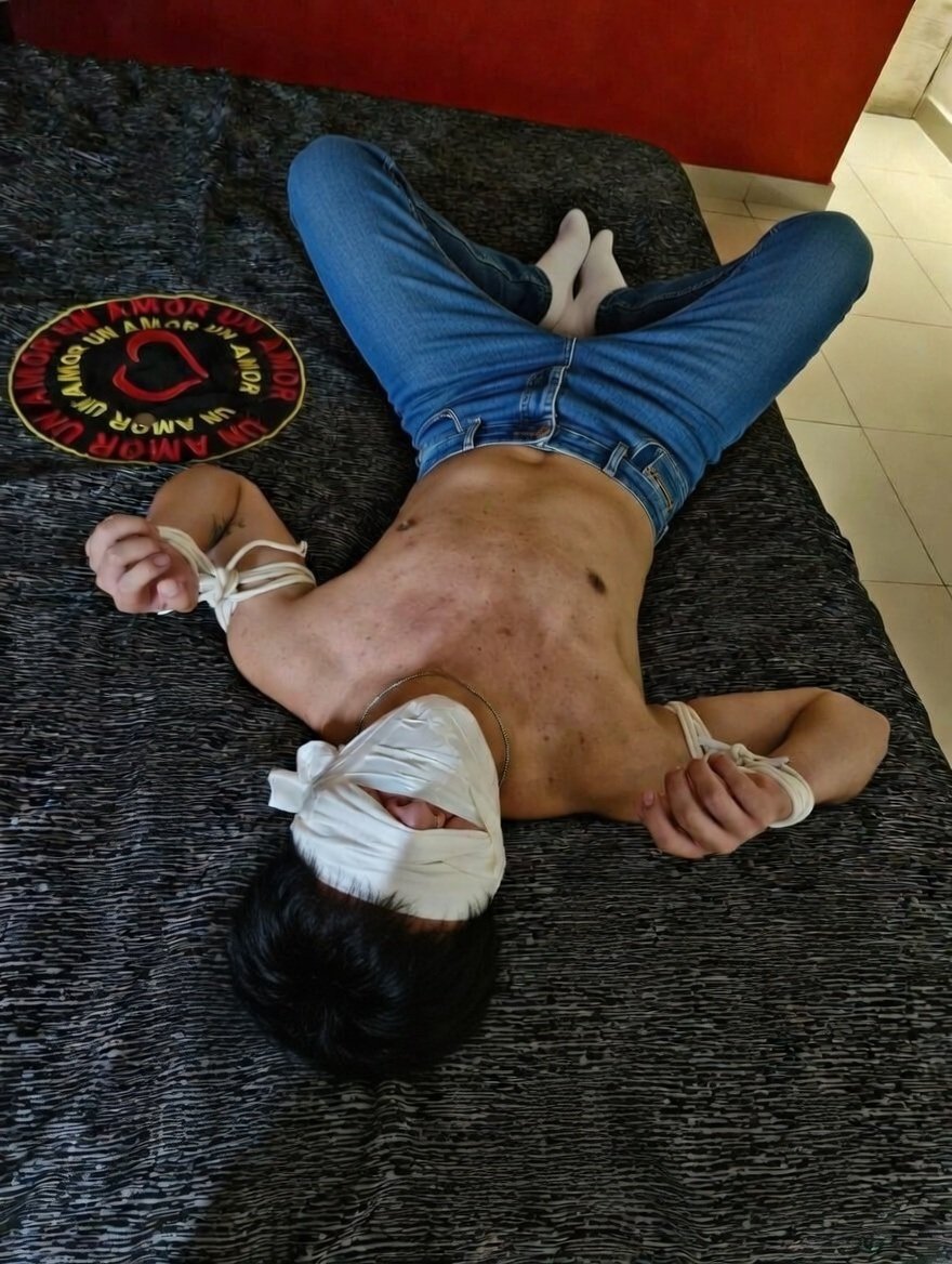 BoundMex26 tweet media