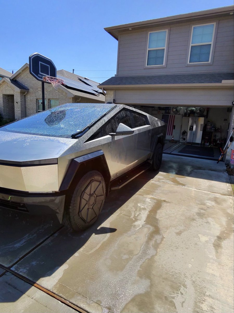 Jones 1 🇺🇸 tweet media