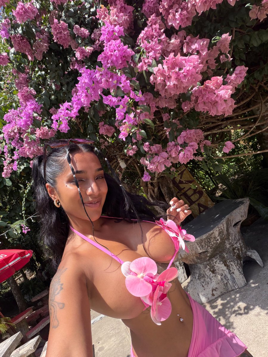 Yasmina 💕 tweet media