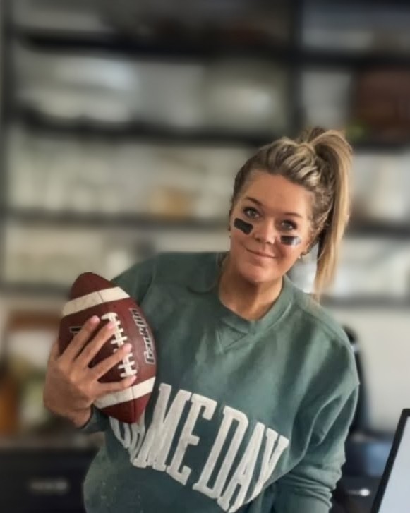 Crested River tweet media