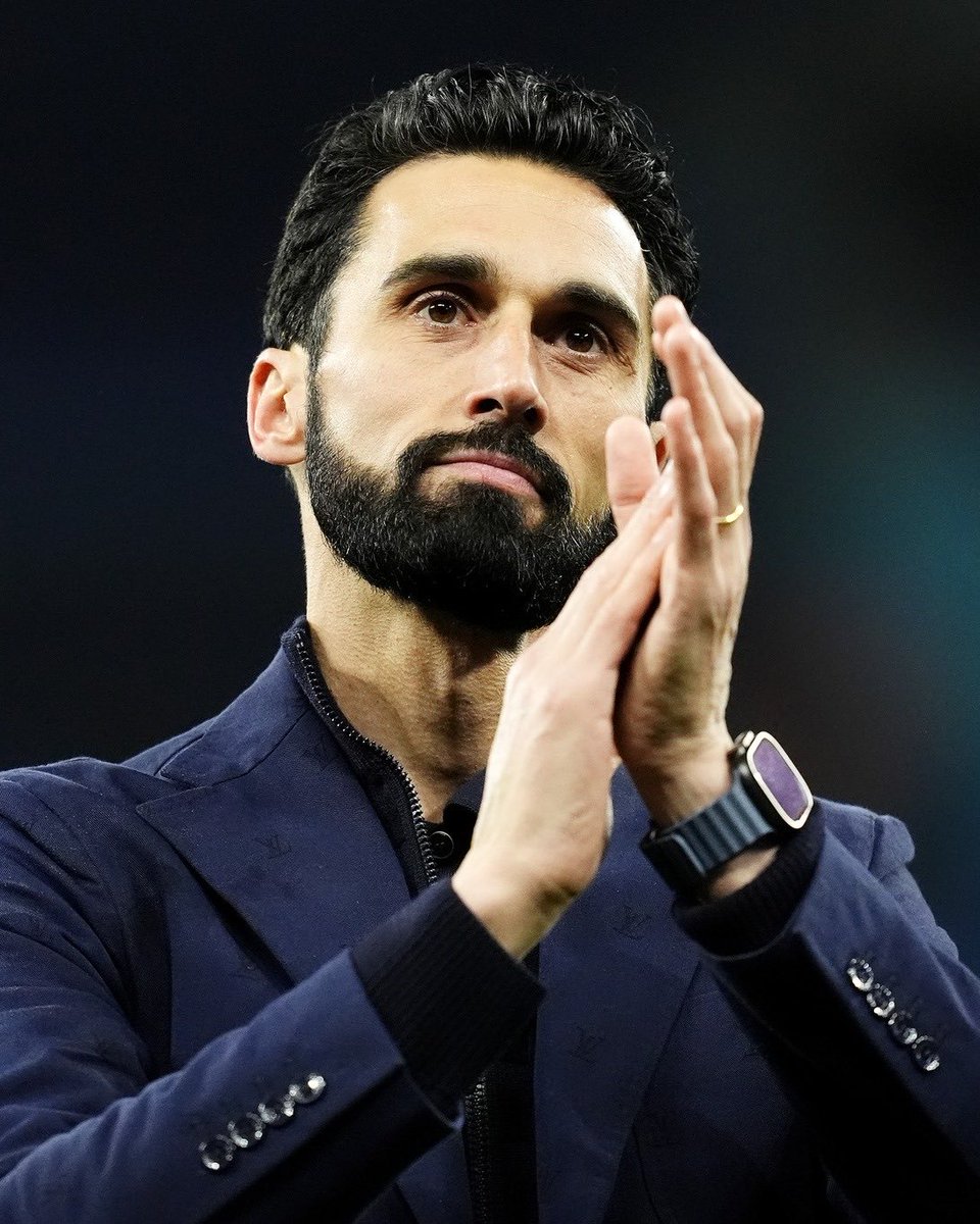 ℝ𝕙𝕪𝕕𝕒 tweet media