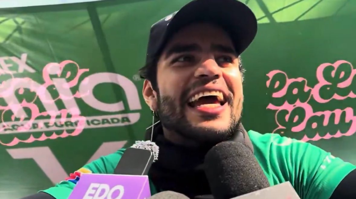 pasamos de carota a sonrisa, se viene amistad yetaaron 💕💕💕💕💕