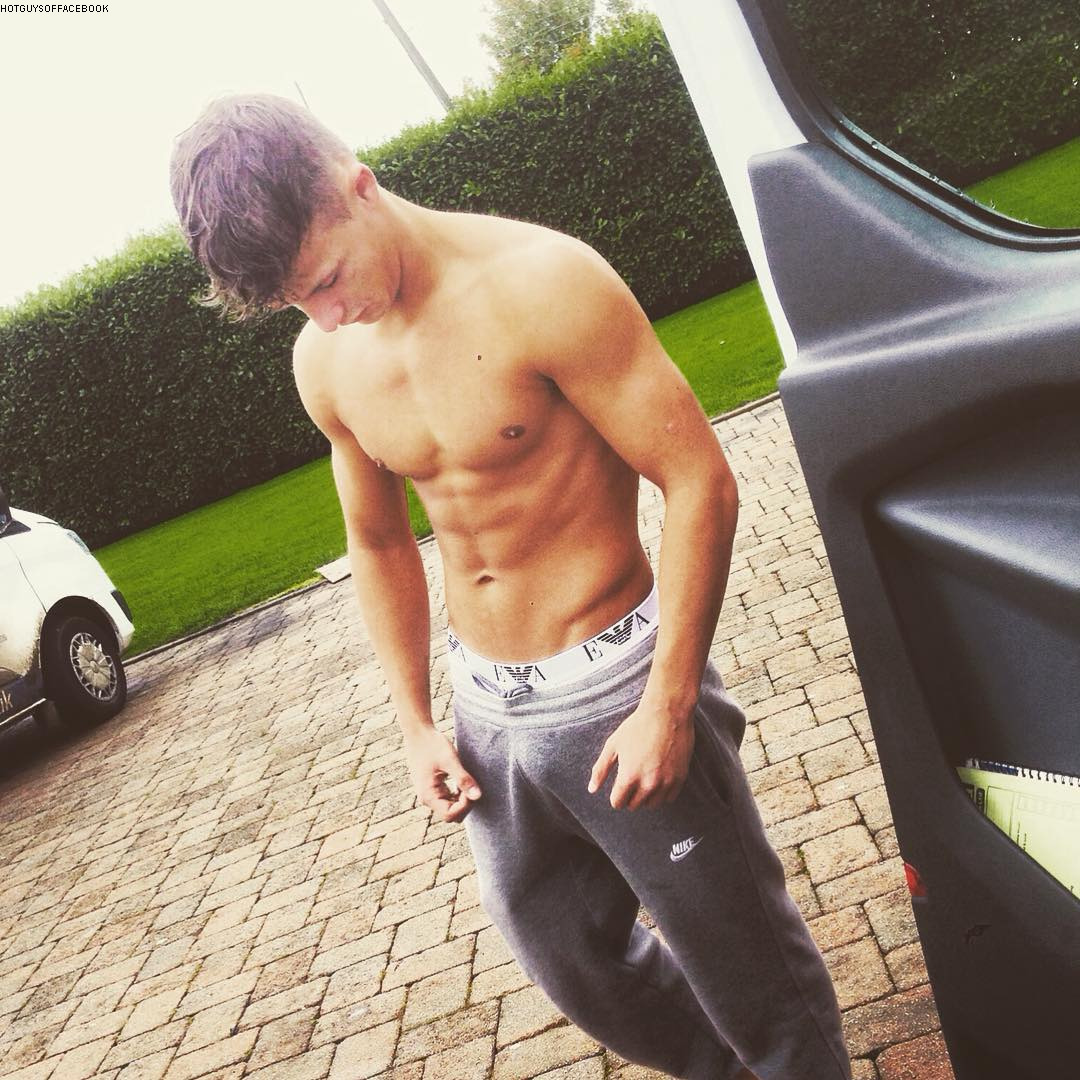 kevini160 tweet media