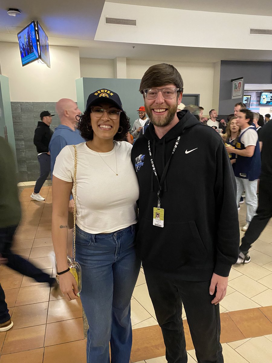 courtsideKaren tweet media