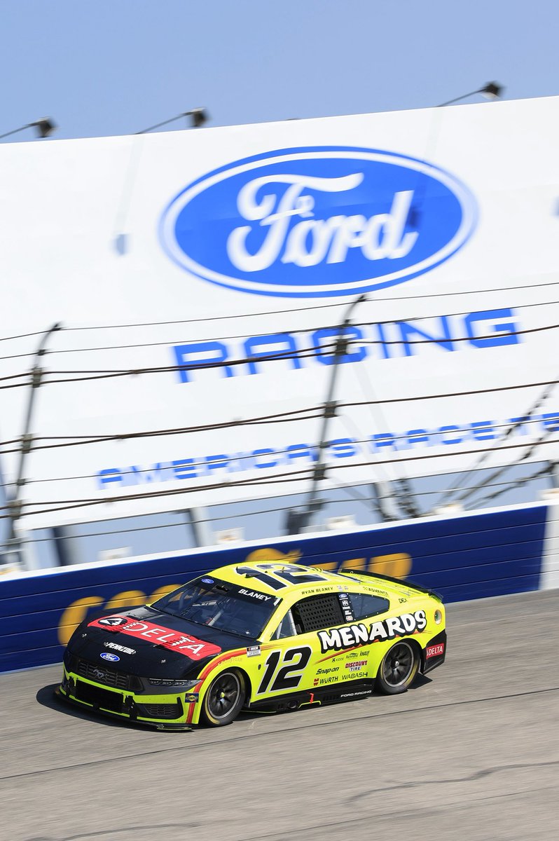 FordRacing's tweet image. A solid day in Darlington. Two stage wins and @keselowski is the highest Ford finisher in P2, @Blaney P3, @AustinCindric P5, and @Chris_Buescher P9. 

#AmericasRaceTeam🇺🇸 #NASCAR