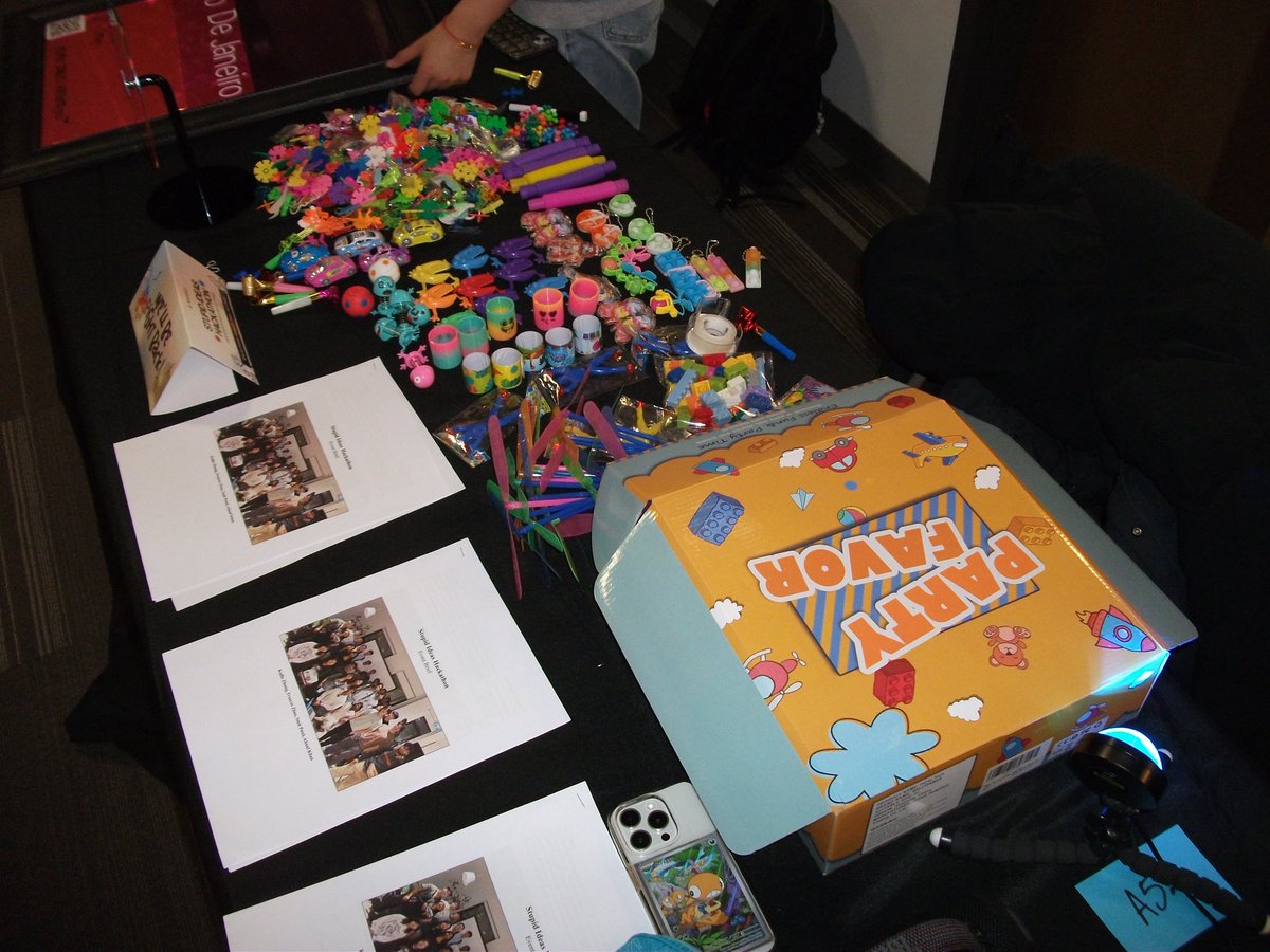 frances zhao tweet media