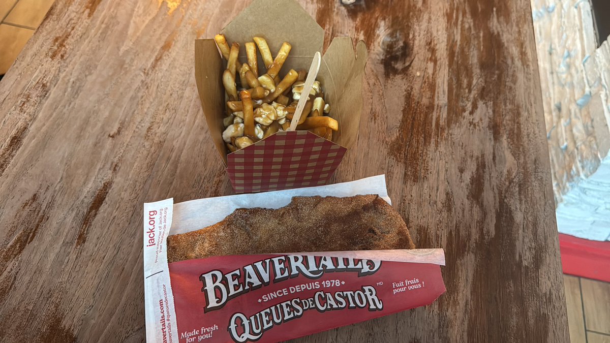 Howlie Tigerpaw the wolger at FE 🔜 FWA 🎃🌶️ tweet media