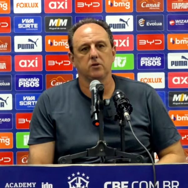 Vou de Bahêa tweet media