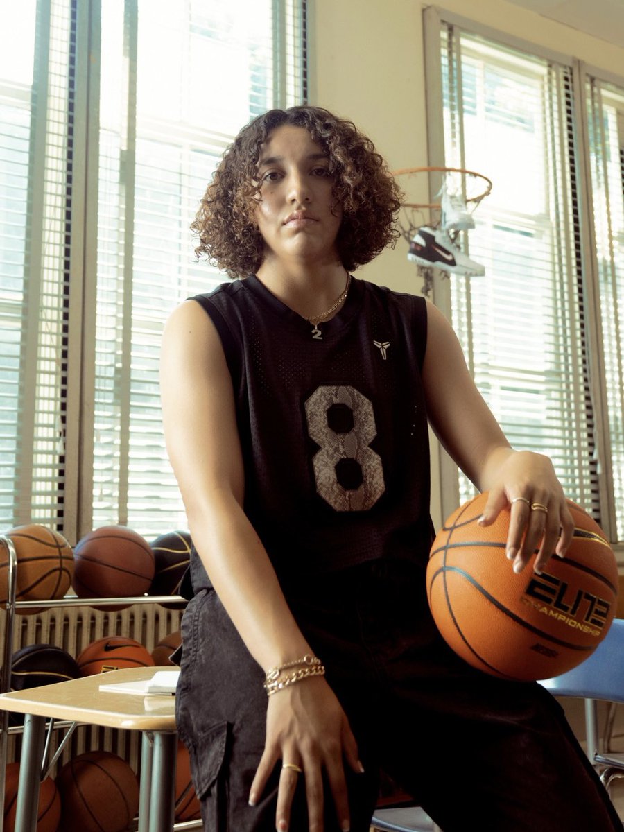 Sole Retriever tweet media