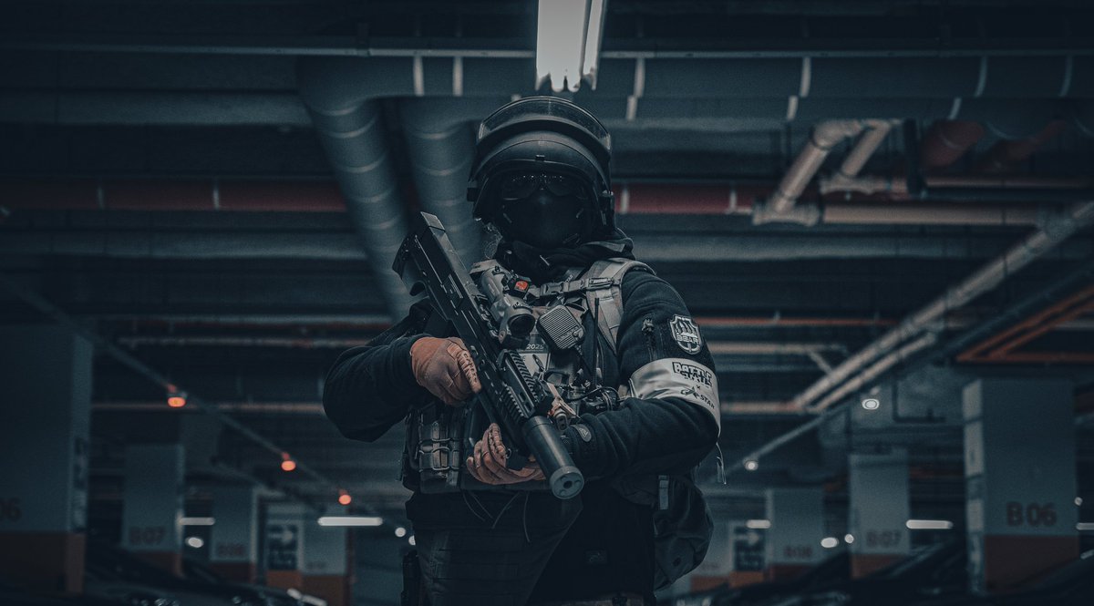 Mell @ Tarkov cosplayer tweet media